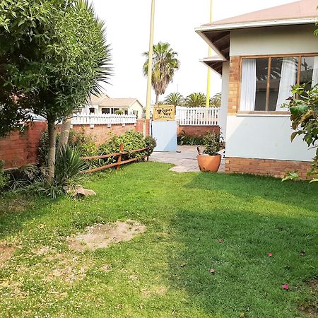 Japie'S Yard Self-Catering Apartment Swakopmund Exterior photo